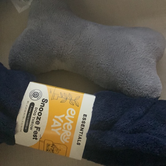 2 TIMES HOST PICK New small blanket and pillow small pets FIRM - Picture 3 of 8